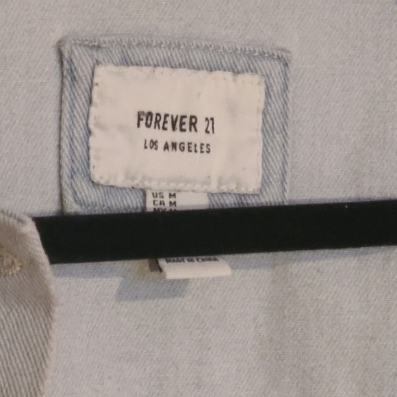 Distressed Light Blue Denim Jacket Forever 21 Size M - Picture 9 of 13